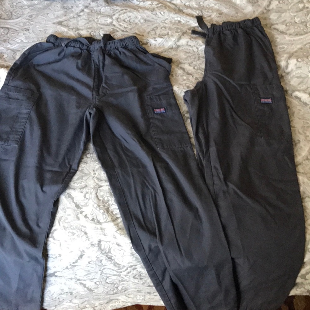 Cherokee pewter scrubs